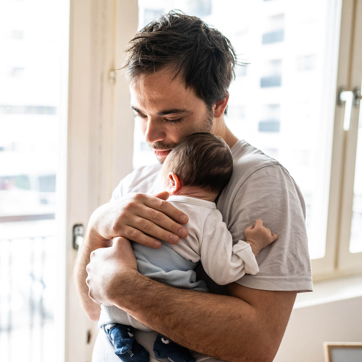 Twisted daily life of love between father